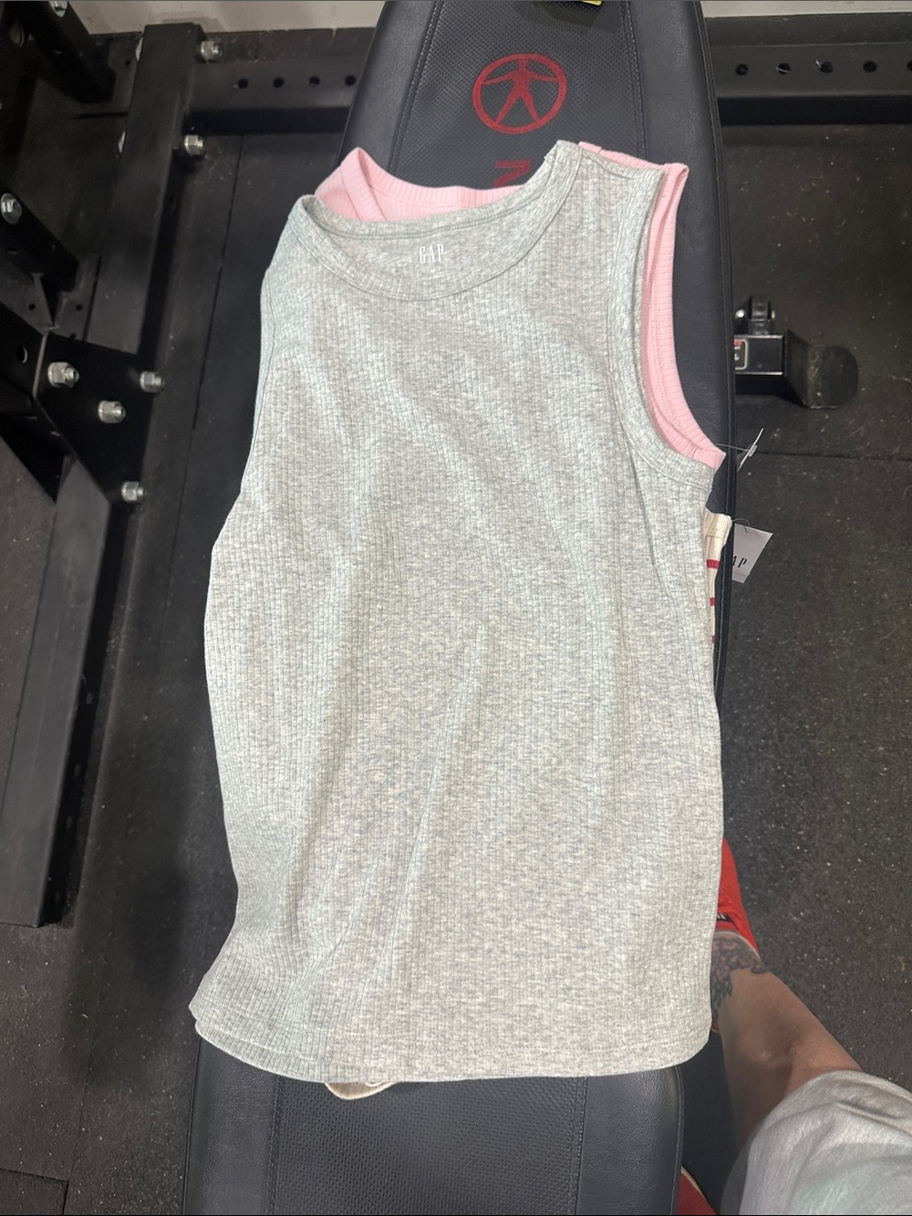 GAP sleeveless ribbed shell tank bundle all size medium NWT - Picture 7 of 7
